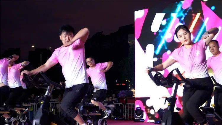 爵士队二轮选秀成绩喜人，挖掘新天赋